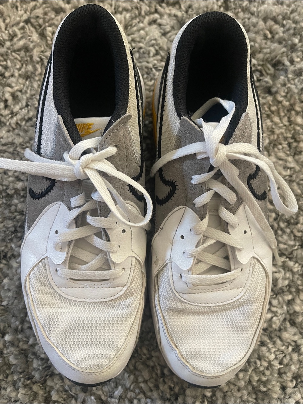 Nike Kids Air Max White Gray Black Low-Top Sneakers